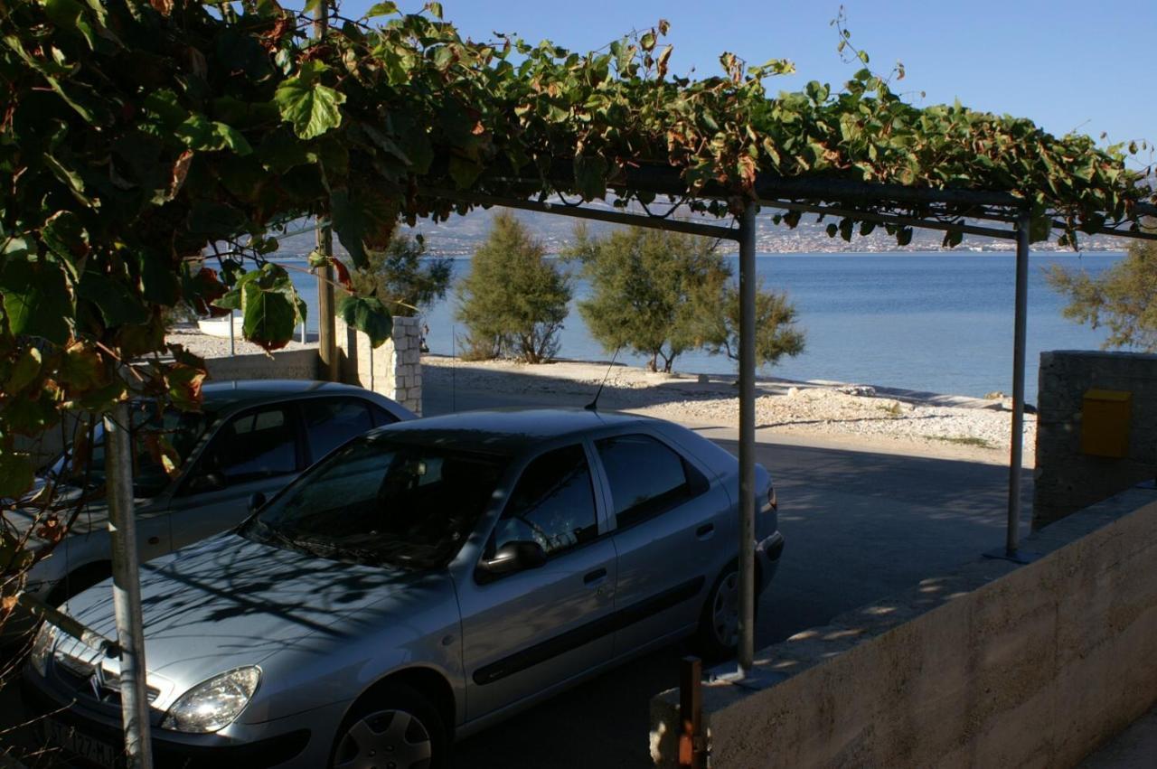 Apartments By The Sea Slatine, Ciovo - 1128 Dış mekan fotoğraf